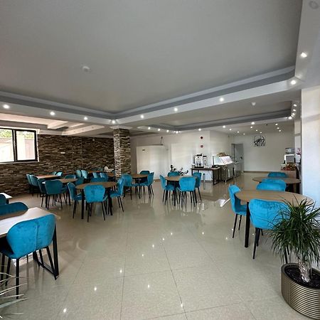 Casa Topaz Mamaia Nord นาโวดาริ ภายนอก รูปภาพ